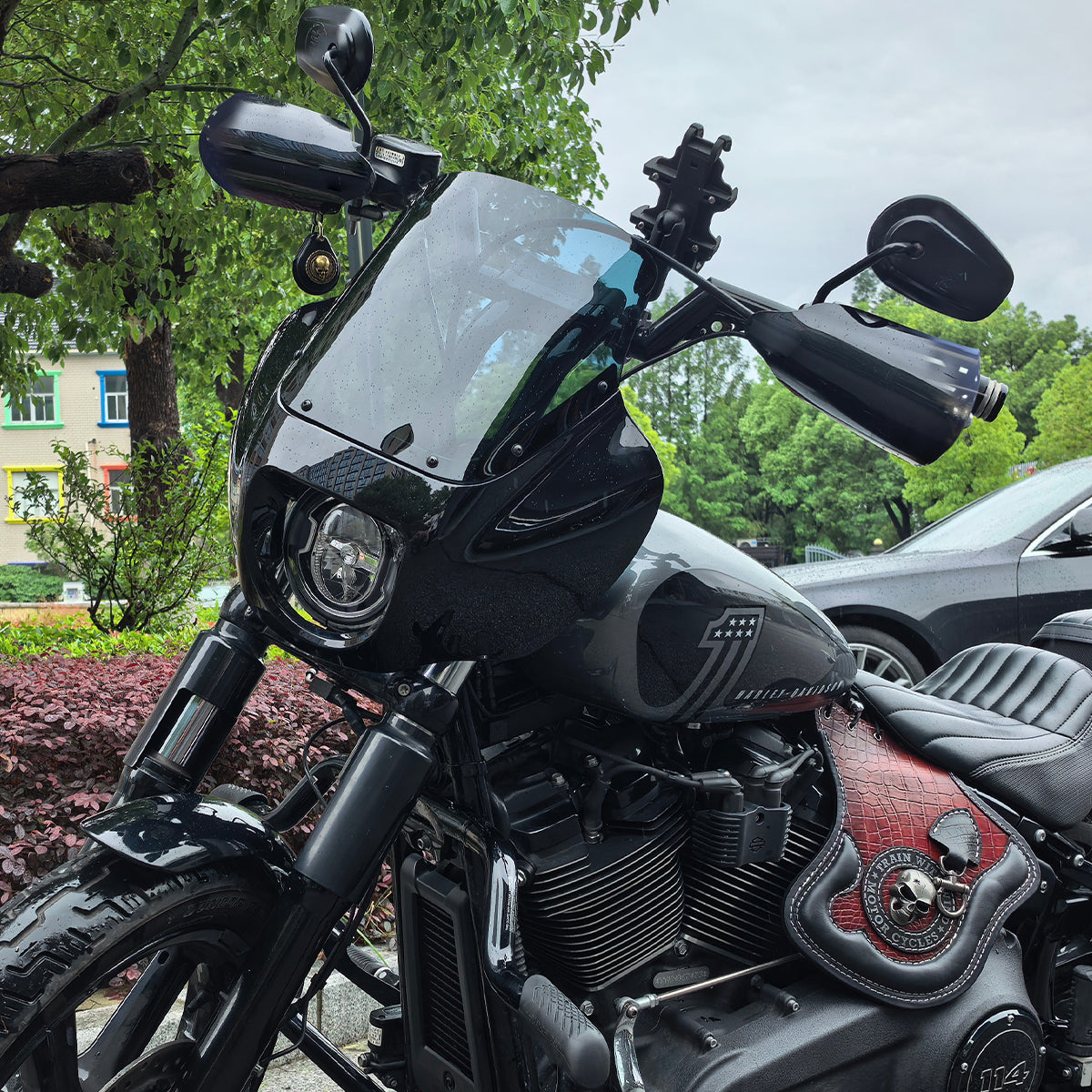 2X Motorcycle Handguards Hand Guards Shield with LED Lights Windproof for Harley